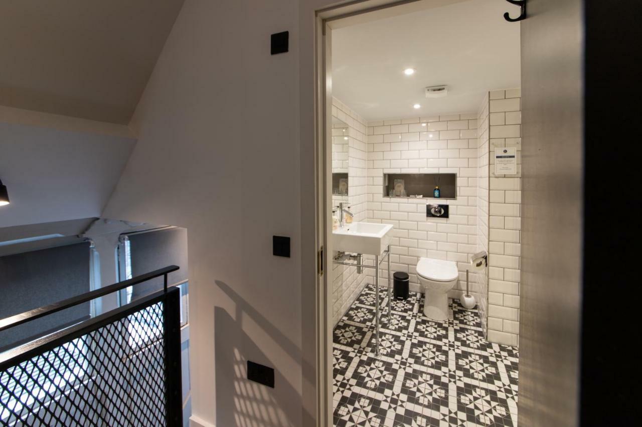 Linton Collection - Blackfriars Lofts — Photos 1